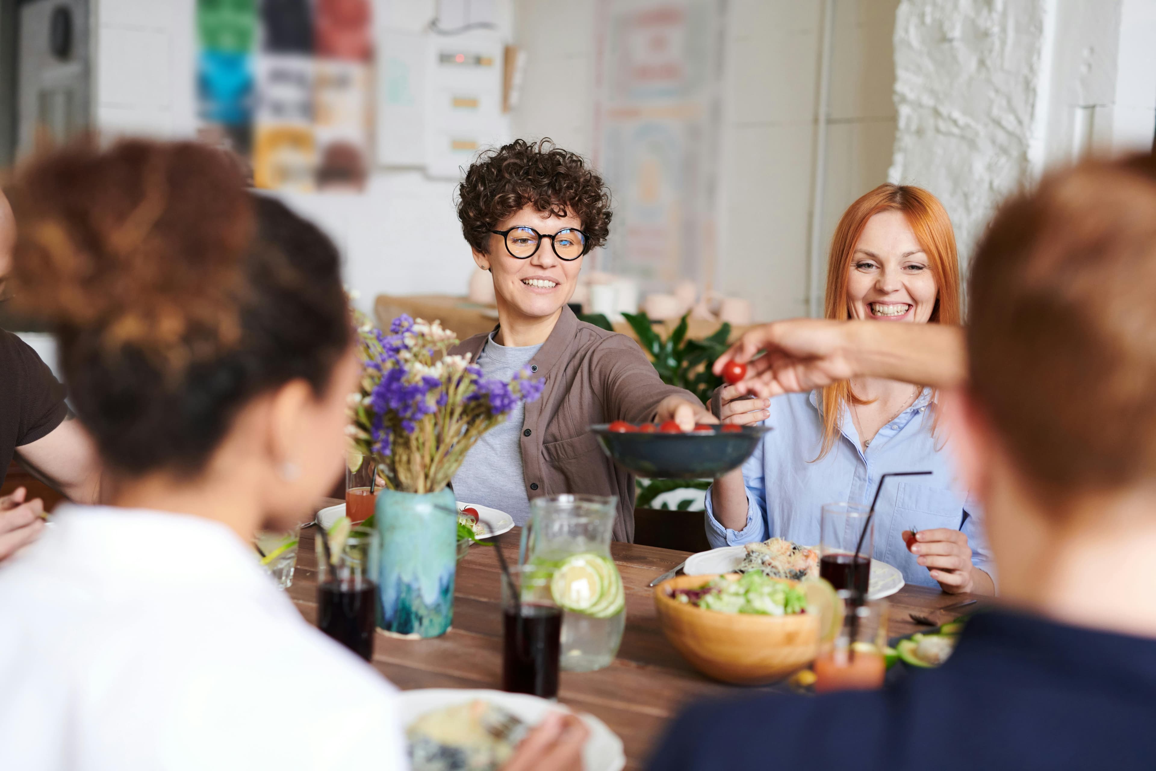 Restaurant Profitability: Enhancing Own Sales with Debox Marketing